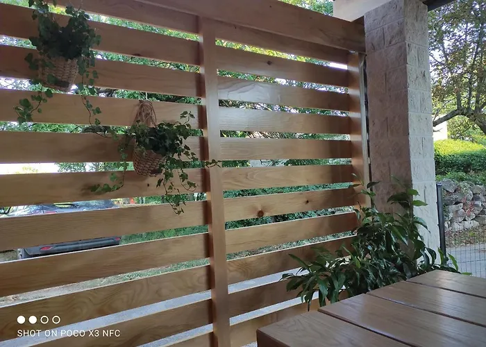 Garden Dena Lägenhet Babici