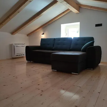 Garden Dena 公寓 Babici